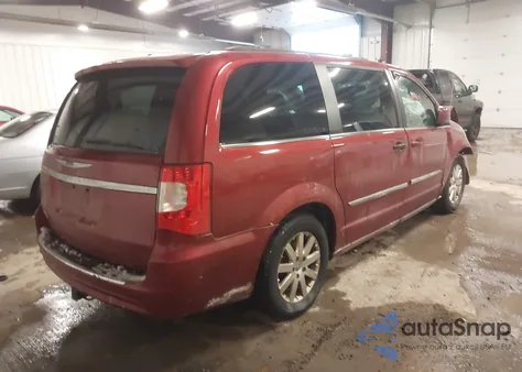 2013 Chrysler Town & Country Touring from USA, damaged, VIN 2C4RC1BG1DR797661